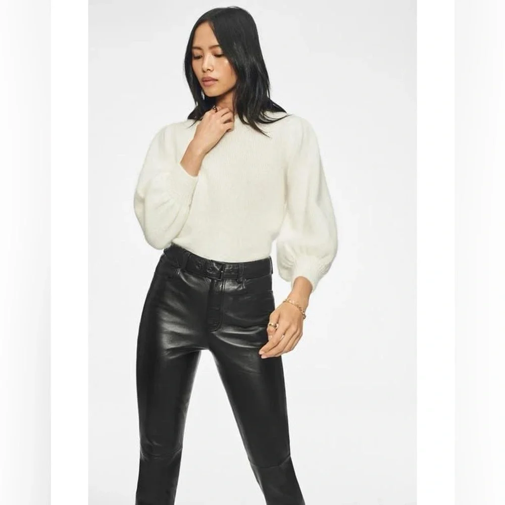NWT $399 Anine Bing Rosalind Angora & Wool Sweater in White - Picture 1 of 8
